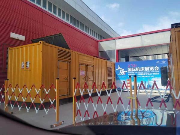 连州出租发电机-柴油发电机和汽油发电机哪个更好一些?