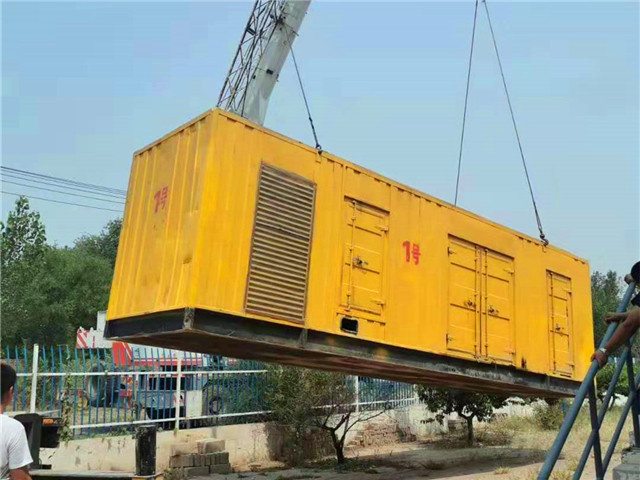 连州300KW柴油发电机组油耗是多少?